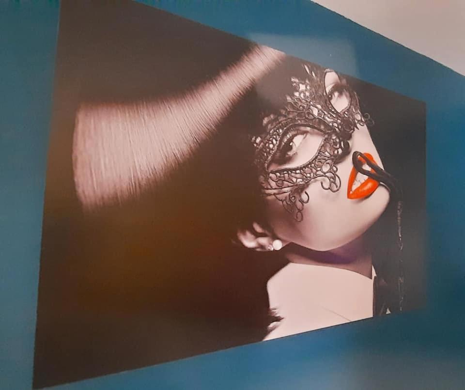 Nuit Insolite-Room Love Saint-Germain  Екстериор снимка
