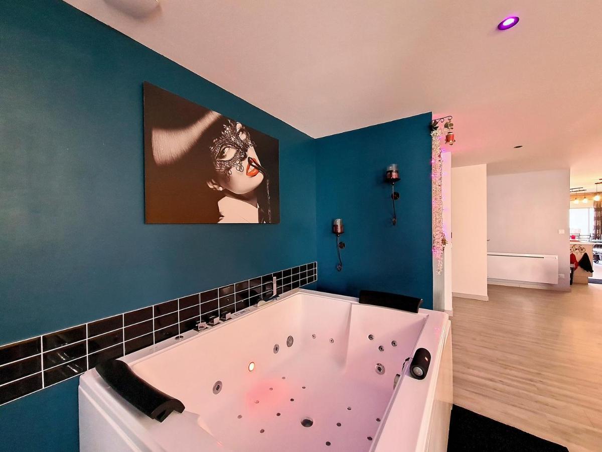 Nuit Insolite-Room Love Saint-Germain  Екстериор снимка