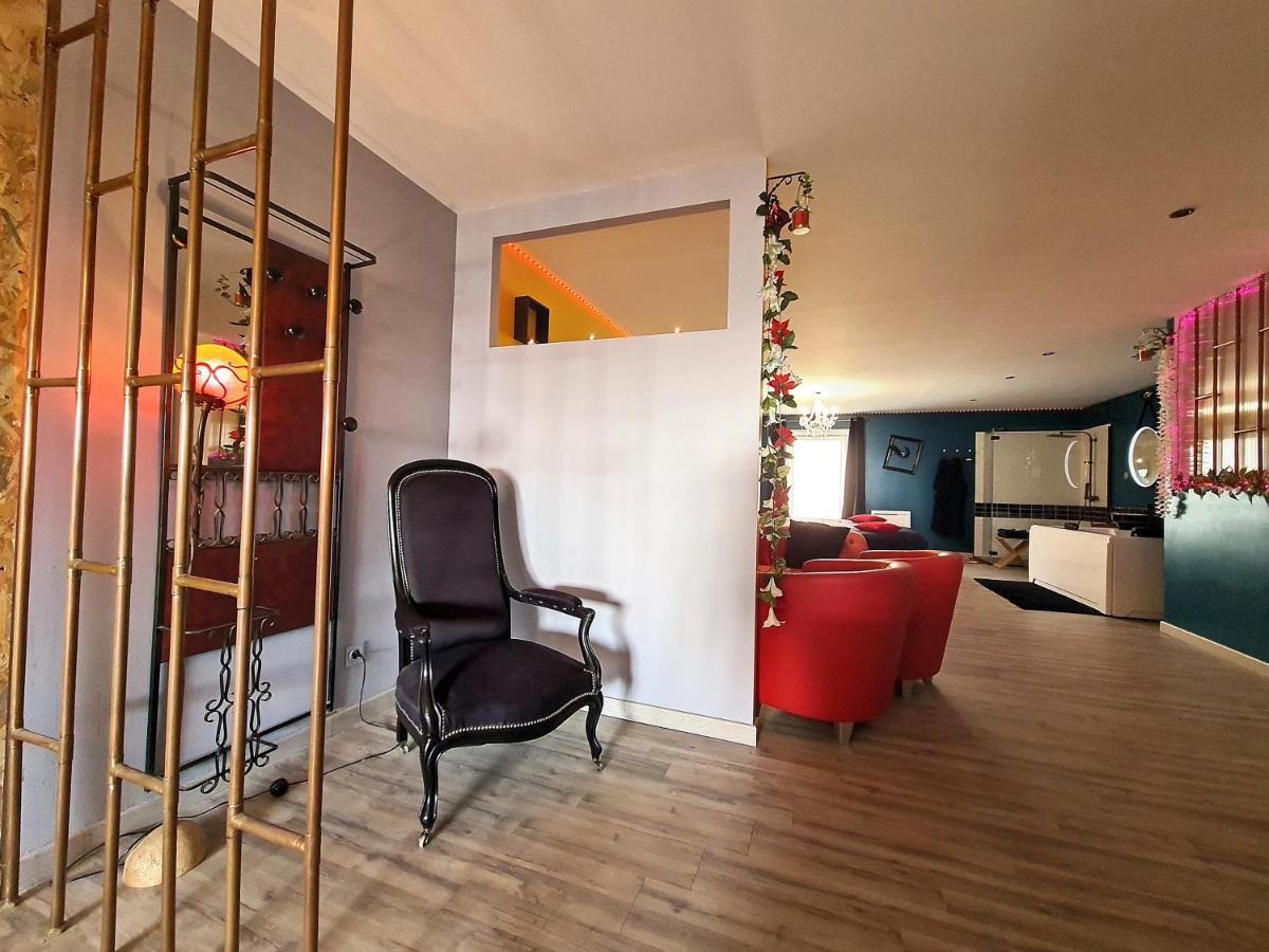 Nuit Insolite-Room Love Saint-Germain  Екстериор снимка