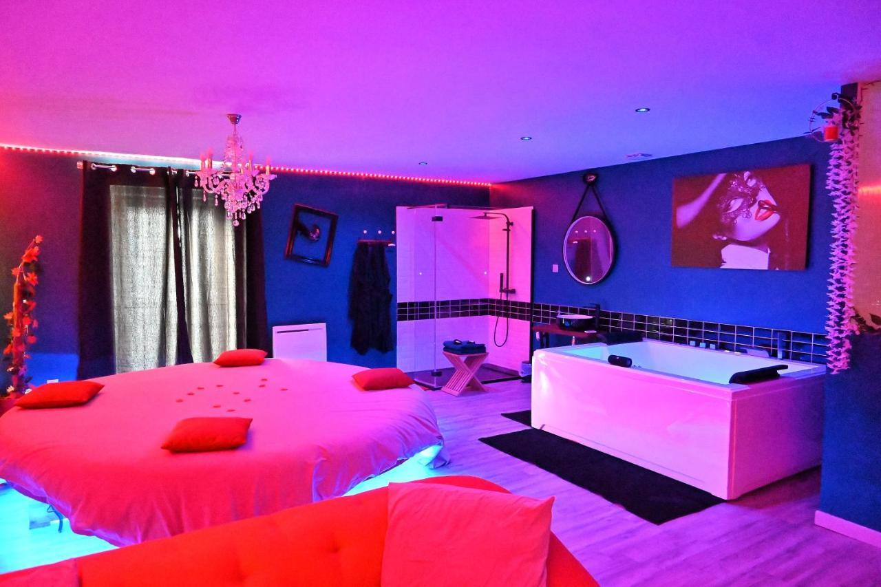 Nuit Insolite-Room Love Saint-Germain  Екстериор снимка